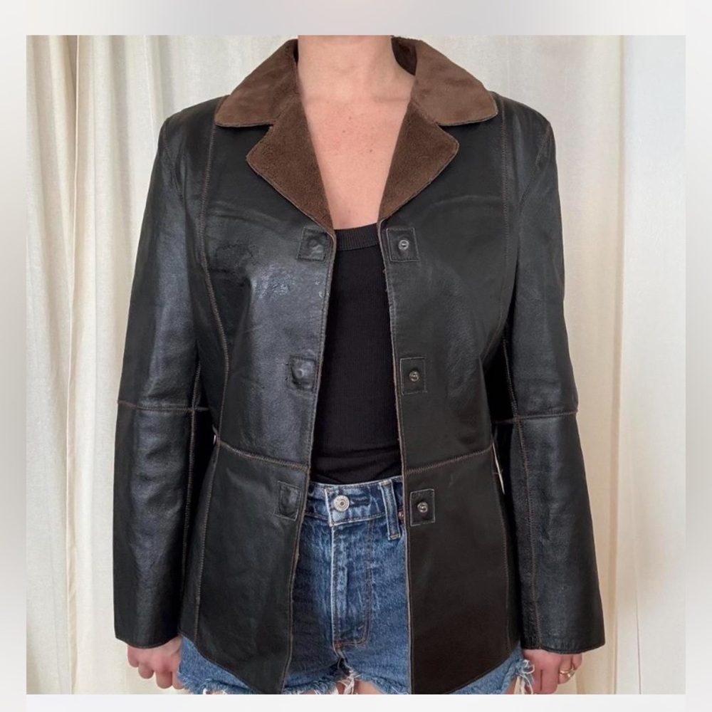 Excellent used condition Black leather lined Jacket